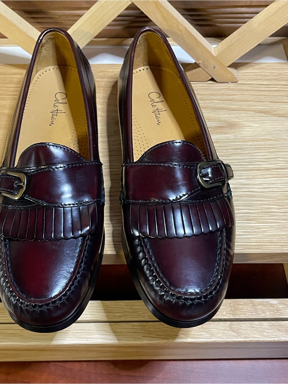 NIB Cole Haan Men’s Burgundy Leather Kiltie Loafers/ Shoe Dust Bag Sz 9D